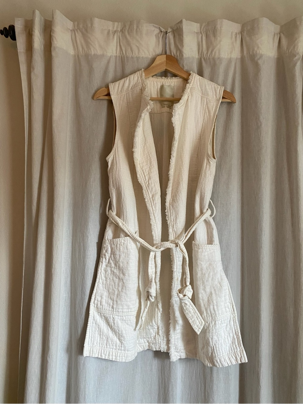 Sleeveless Cream Textured Belted Vest